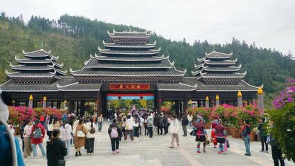 【三全育人】獨秀踐知:歷史文化與旅游學院旅游與酒店管理系開展程陽八寨實地考察活動